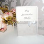 Portadocumentos Gris Topitos Blanco