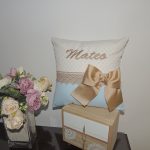 COJÍN CUNA CELESTE Y BEIGE TOPITOS MOD. MATEO